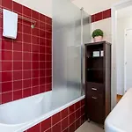 Comfy 3 Bdr Flat With Pool & Balcony By Lovelystay Апартаменты Портиман